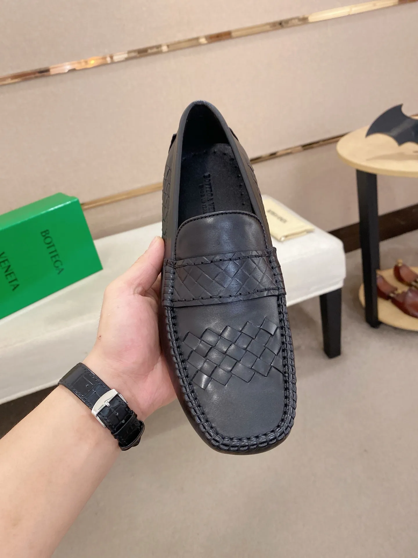 Men's shoes 💰 400💰 (Niu Li + Niu Pad) [BV] latest hot style‼ ️Casual men's shoes, uppers imported first-layer cowhide ➕Full imported cowhide lining✔️Exquisite workmanship, excellent foot feel, special rubber soles✔️, cool and fashionable, the latest fashion, fashionable outsole, hurry up. Code number: 38-44 (can be customized to 37.45, non-refundable)